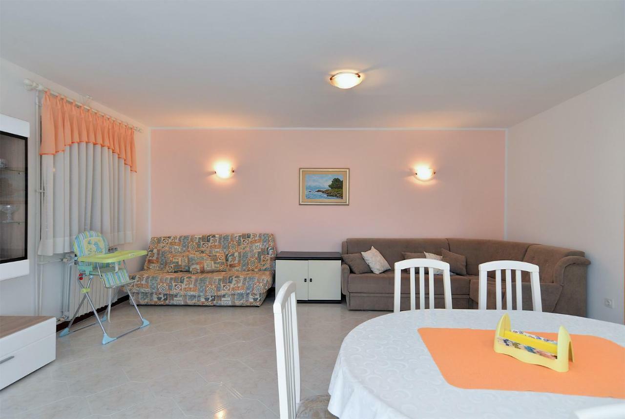 Apartment Gracijela 827 Medulin Exterior photo